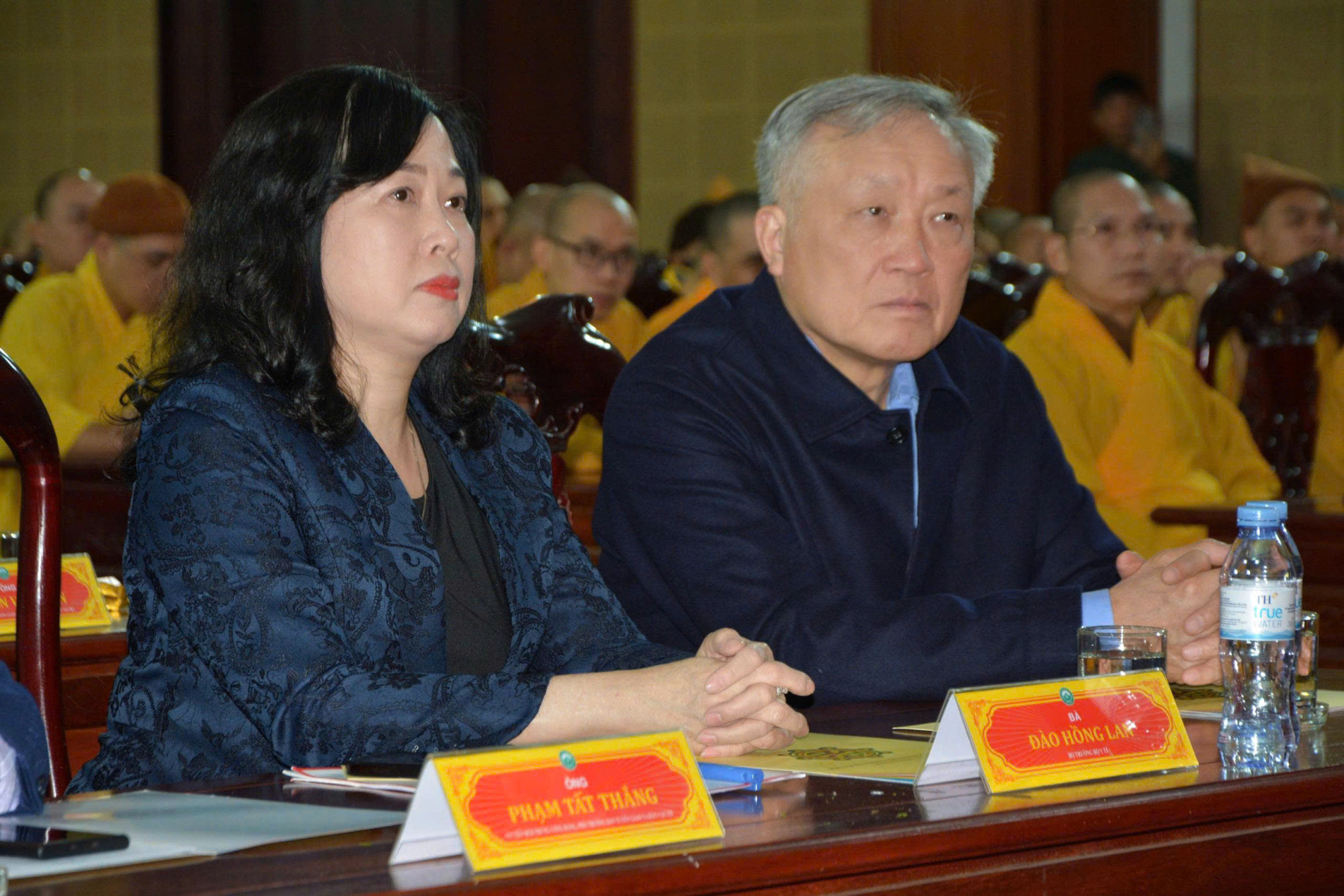 Phó Thủ tướng Thường trực Nguyễn Hòa Bình tham dự Ngày hội Hiến máu cứu người và đăng ký hiến tặng mô, tạng